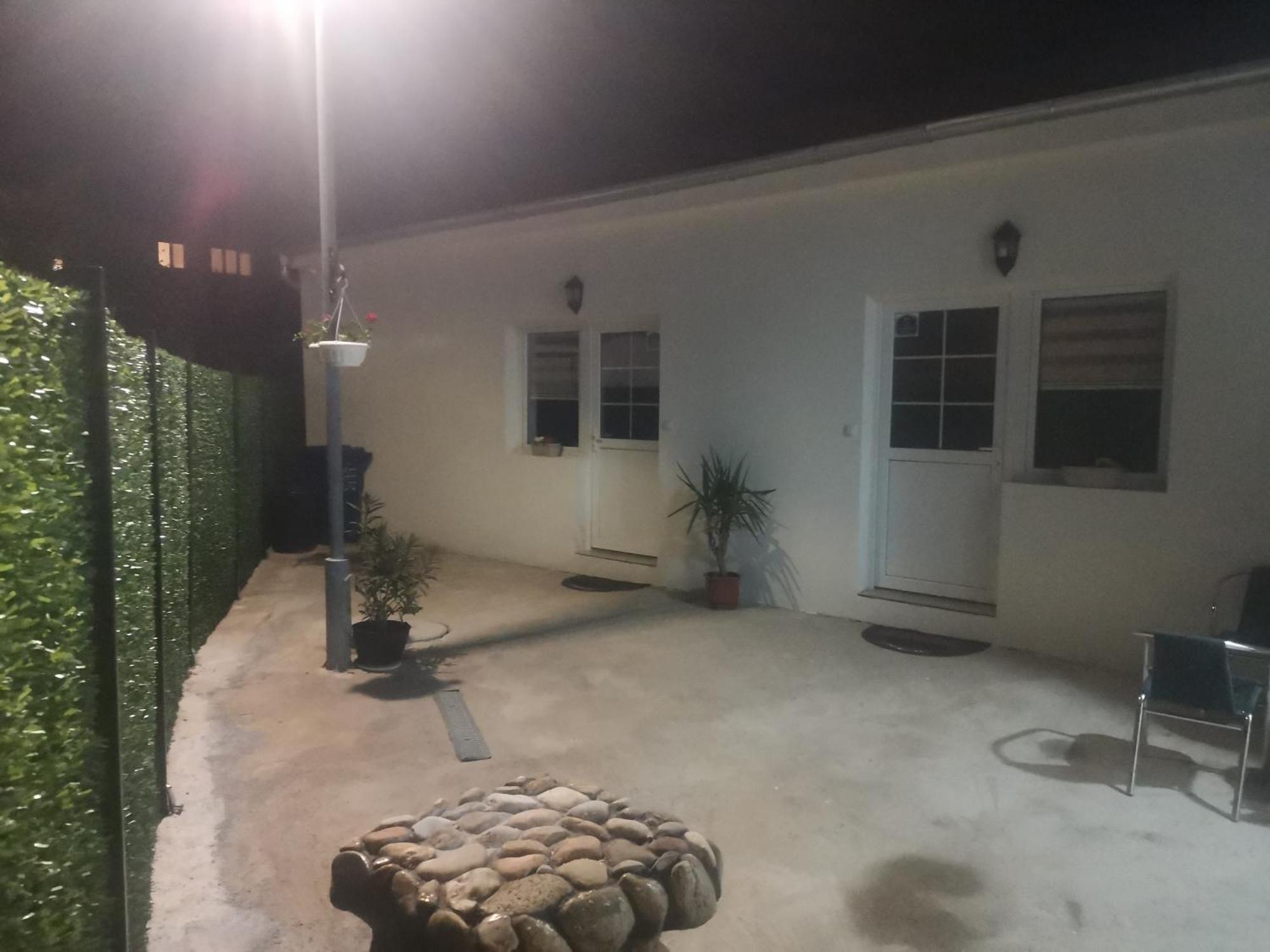 Adamovic Appartement Pirot Buitenkant foto
